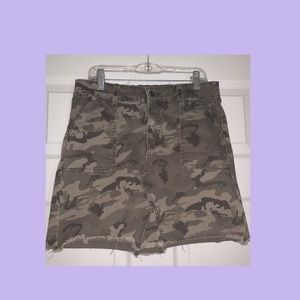 super soft & stretchy material!